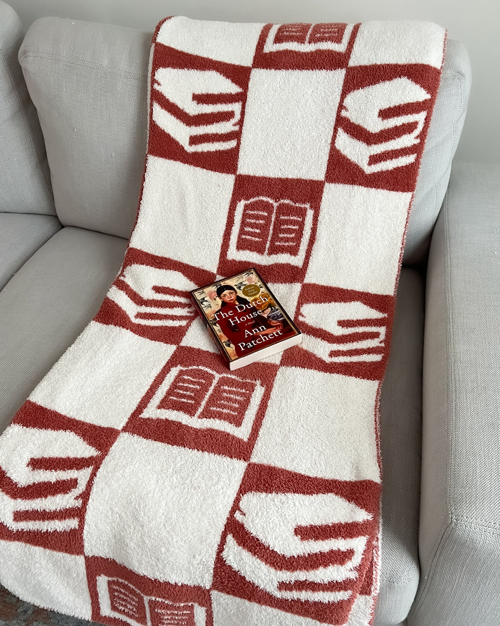 The Bookish Blanket